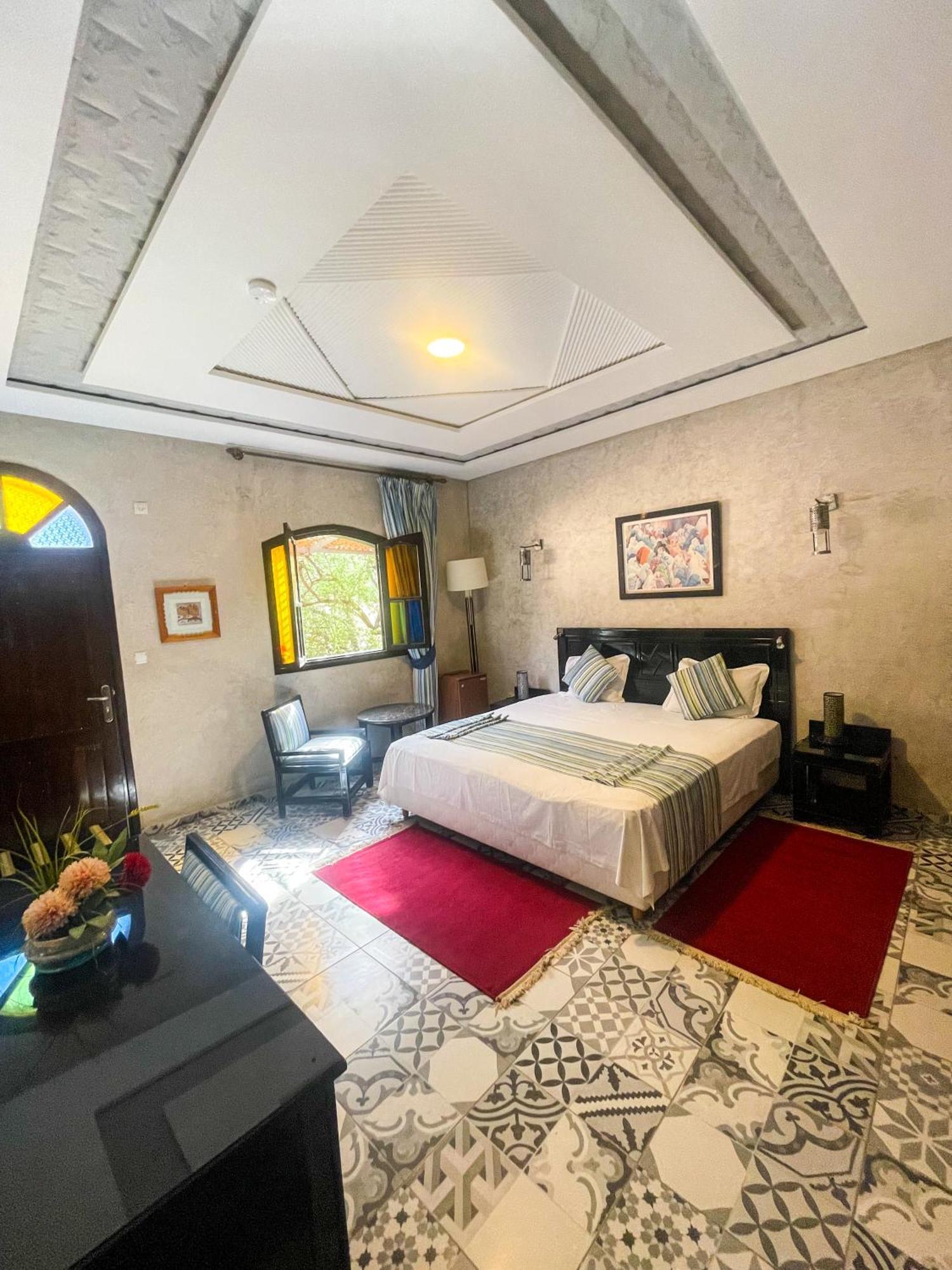Auberge Le Refuge Aksri Bagian luar foto