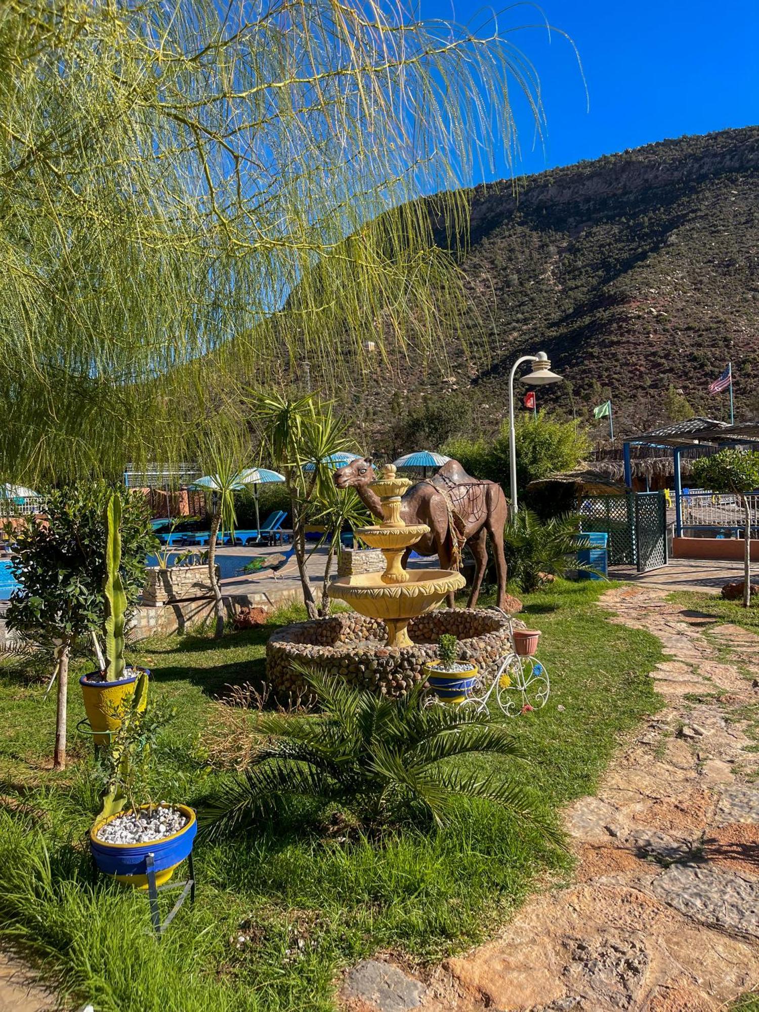 Auberge Le Refuge Aksri Bagian luar foto